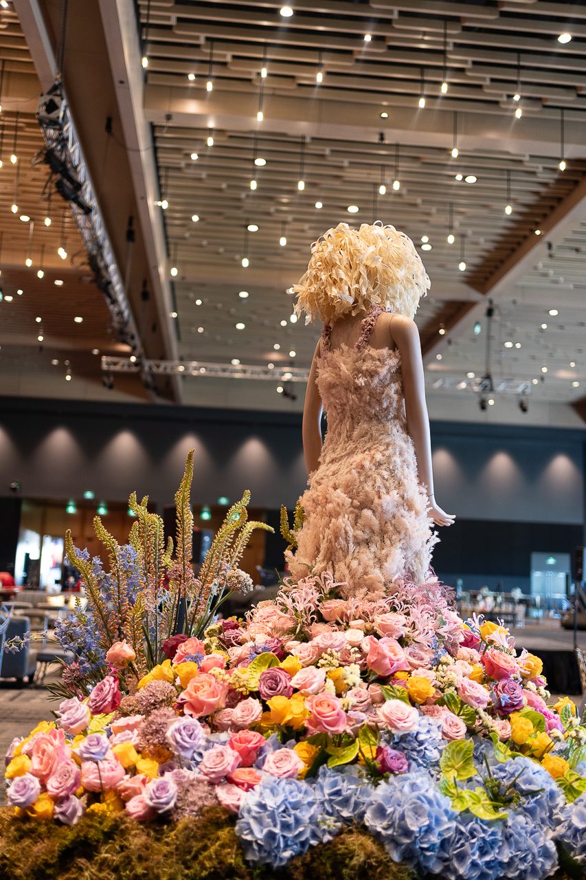 A view of the back of "Faith Hill's" dress, showing the pretty pastel ombre