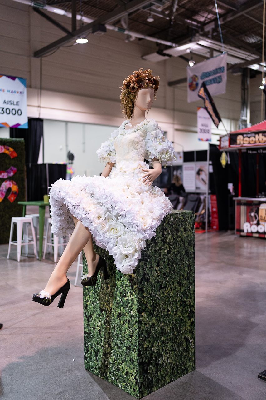 This floral mannequin was made up of artificial flowers of the iconic Marie Osmon, beautifully done!