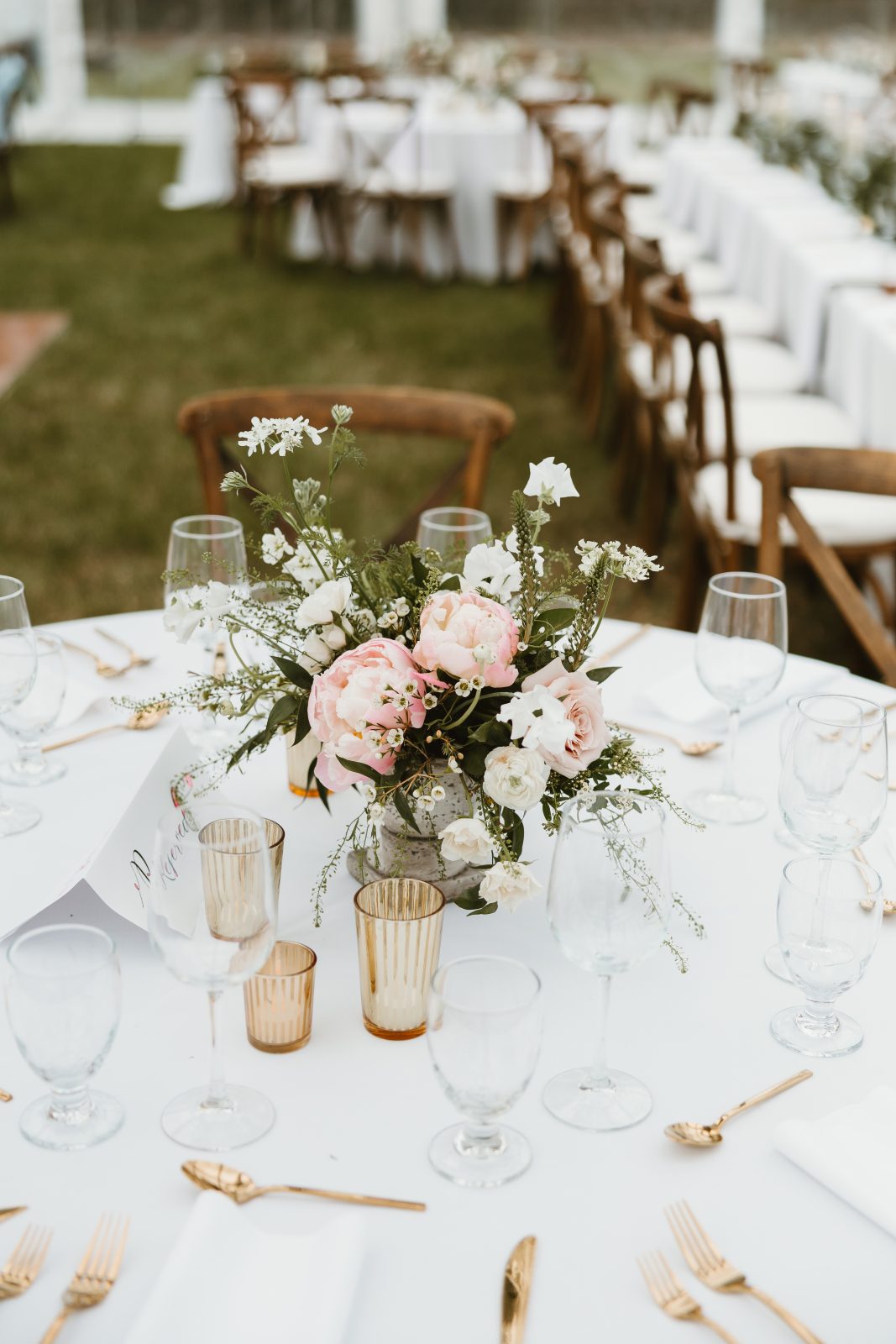 Blush Centrepiece