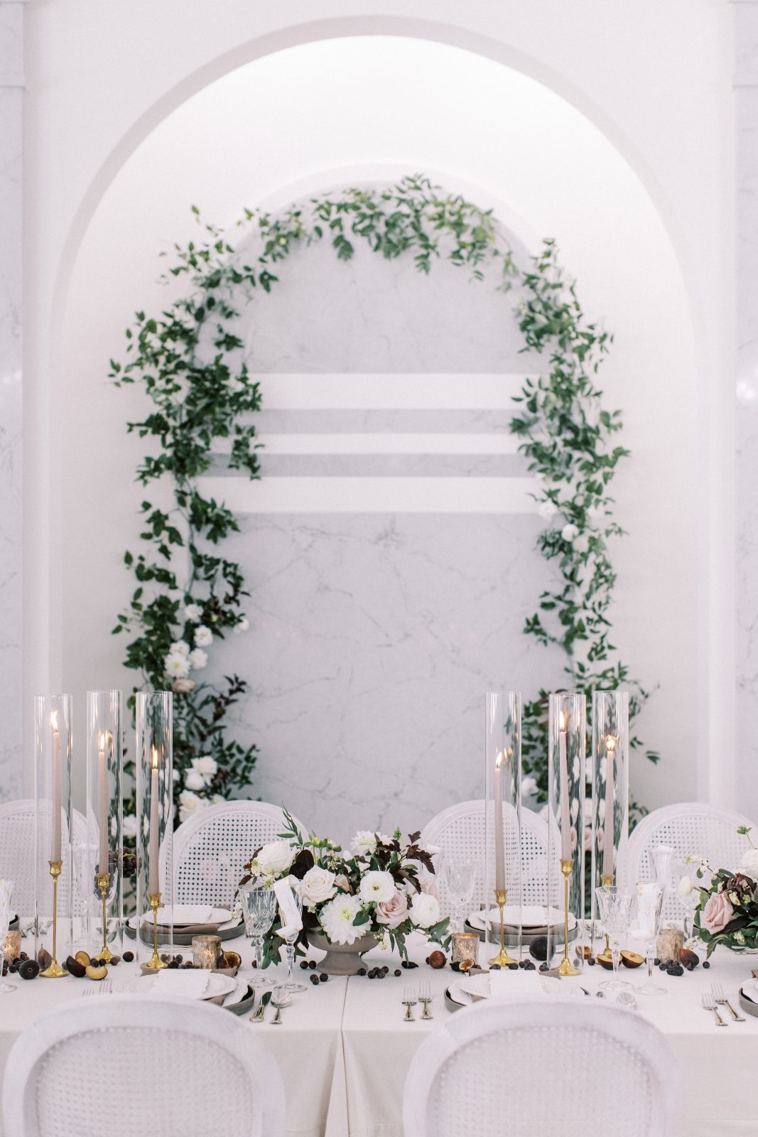 Fabulous arch highlighted with lush green foliages
