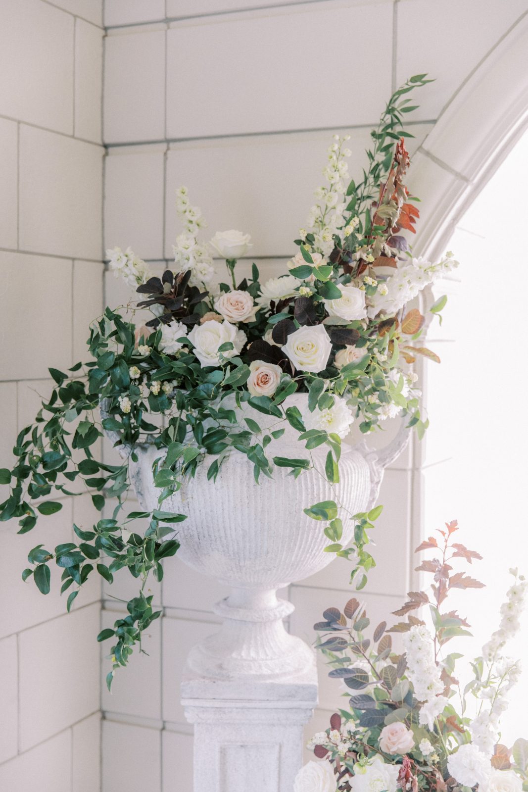 Graceful, organic style of one of the floral urns, beautiful!