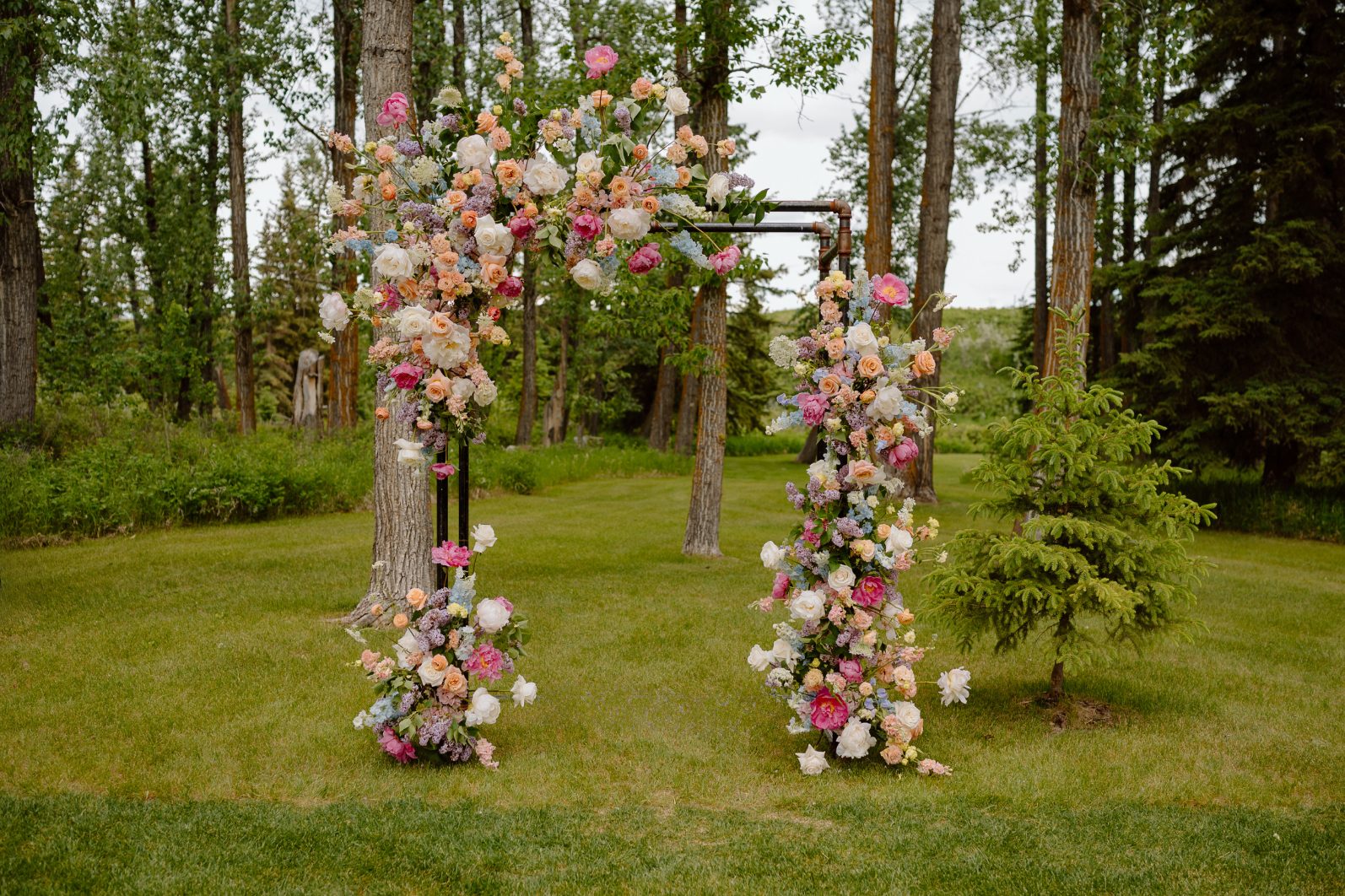 Modern Floral Pastel Arch