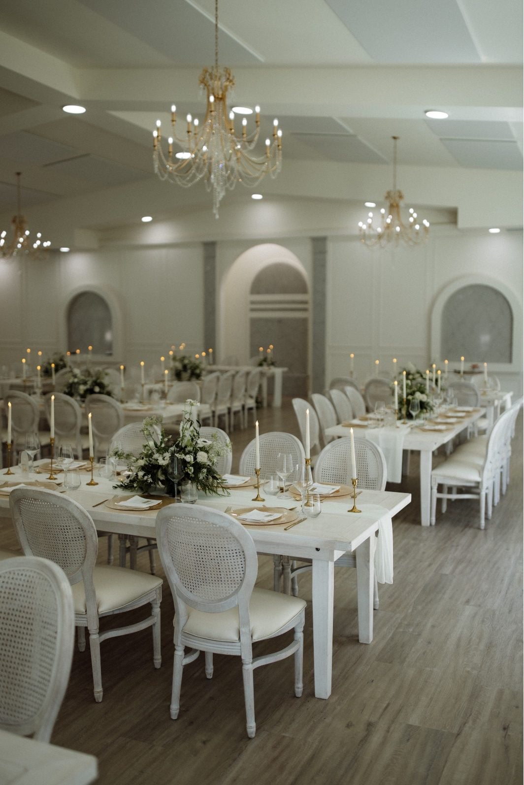 White and Green Reception White and green wedding reception set up at Archway Manor.