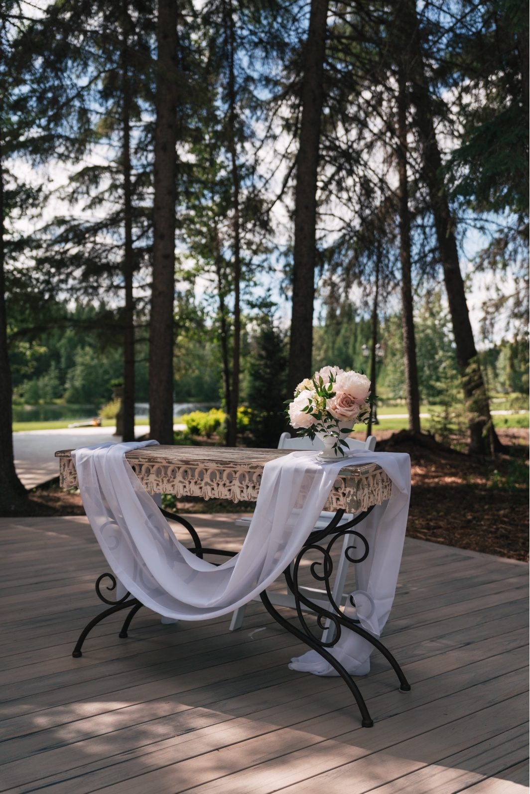 Blush Signing Table Arrangement